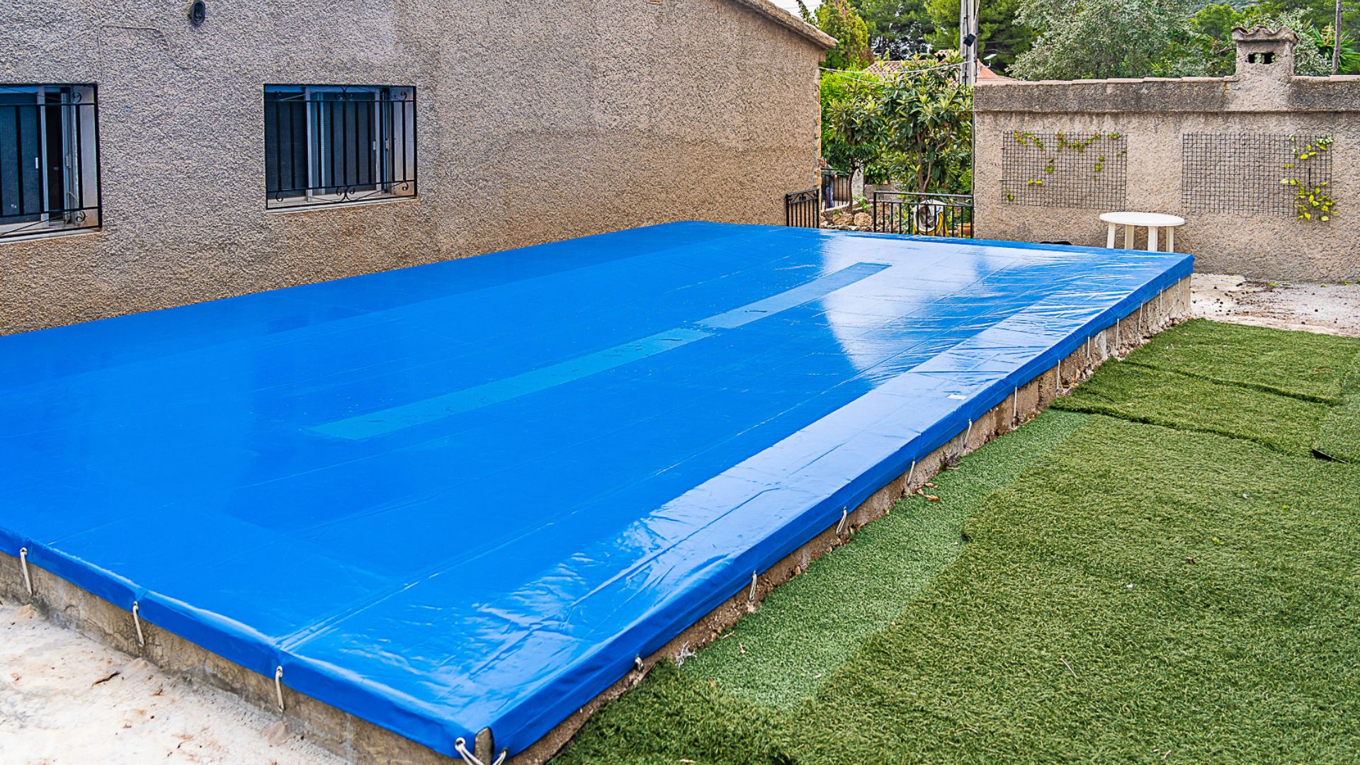 Cobertor. Protege tu piscina tras el verano